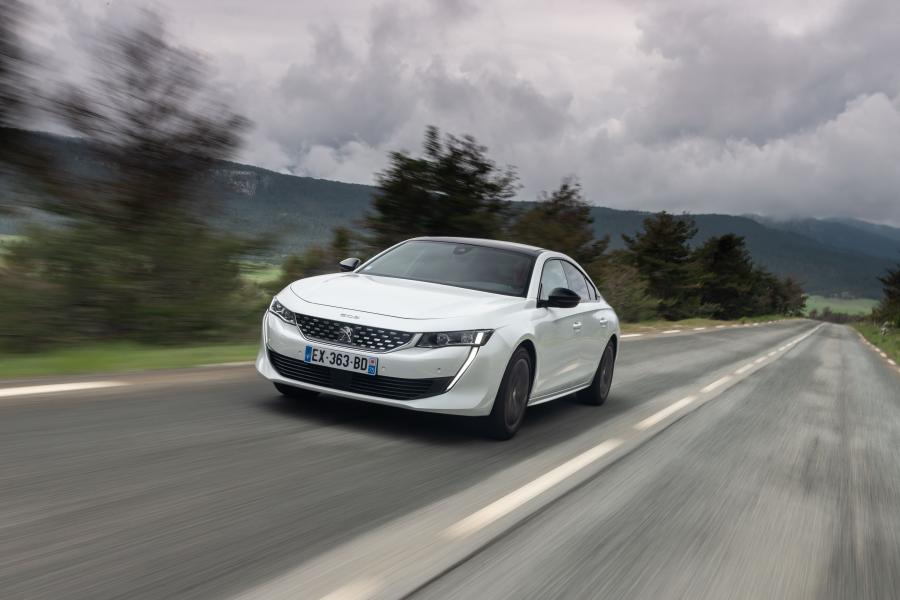  Peugeot 508 GT Line 2018 года  (WW) (фото 21 из 42)